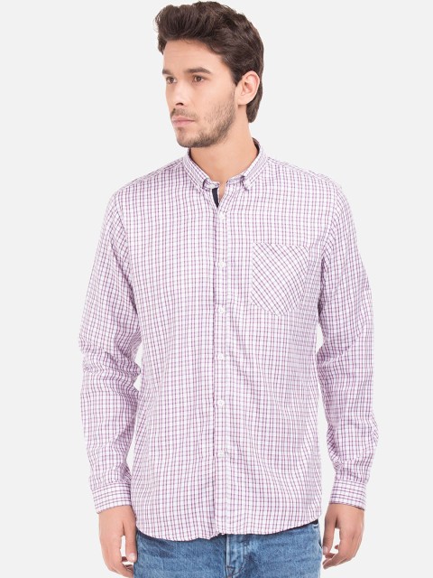 

Excalibur Men White & Pink Regular Fit Checked Casual Shirt