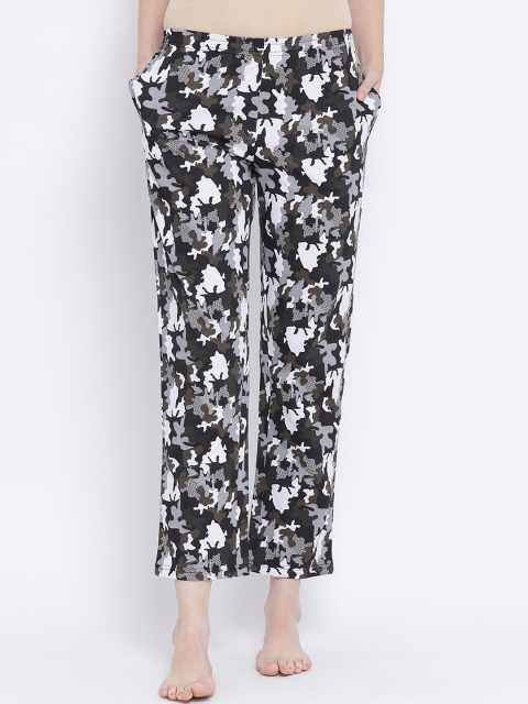 

Clovia Women Black & White Camouflage Printed Lounge Pants