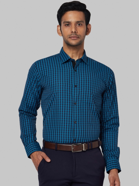 

Park Avenue Men Blue Slim Fit Checked Formal Shirt