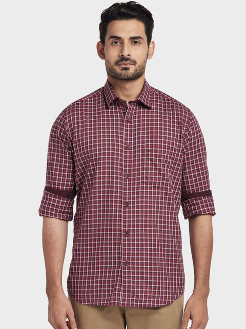 

ColorPlus Men Red & Off-White Tailored Fit Checked Casual Shirt