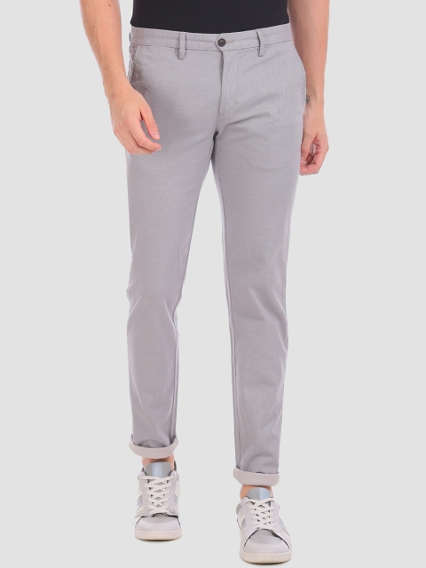 

Arrow Men Grey Regular Fit Self Design Chinos