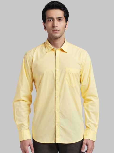 

Parx Men Yellow Slim Fit Solid Casual Shirt