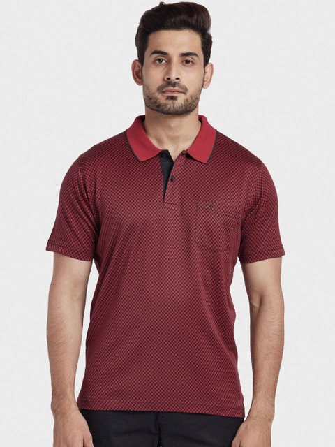 

ColorPlus Men Maroon Solid Polo Collar T-shirt