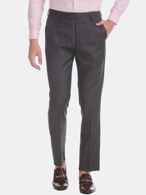 

Arrow Men Grey Regular Fit Solid Formal Trousers