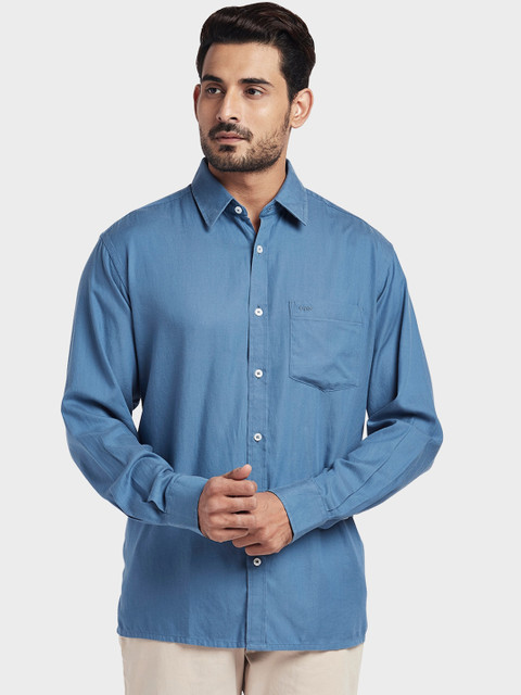 

ColorPlus Men Blue Regular Fit Solid Casual Shirt