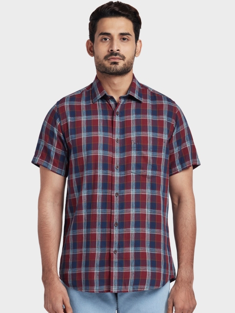 

ColorPlus Men Red & Navy Blue Tailored Fit Checked Casual Shirt