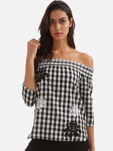 

Sugr Women Black & Off-White Checked Bardot Top