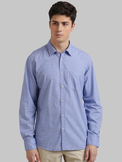 

Parx Men Blue Slim Fit Checked Casual Shirt