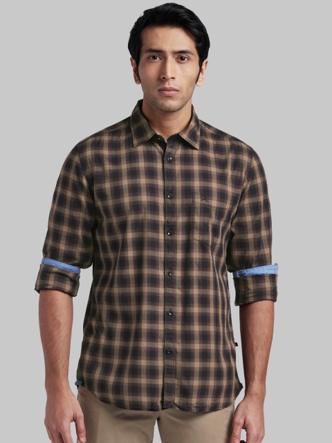 

Parx Men Brown Slim Fit Checked Casual Shirt