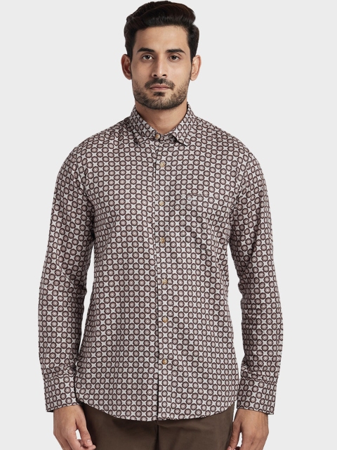 

ColorPlus Men Grey & Beige Tailored Fit Printed Casual Shirt