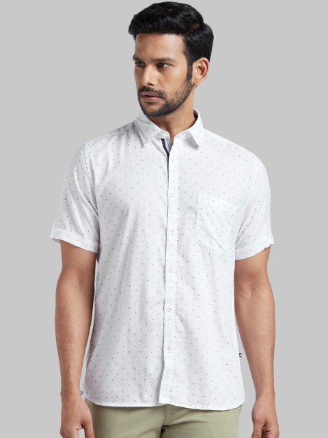 

Parx Men White & Black Slim Fit Printed Casual Shirt