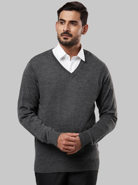 Raymond Men Grey Solid Pullover Sweater