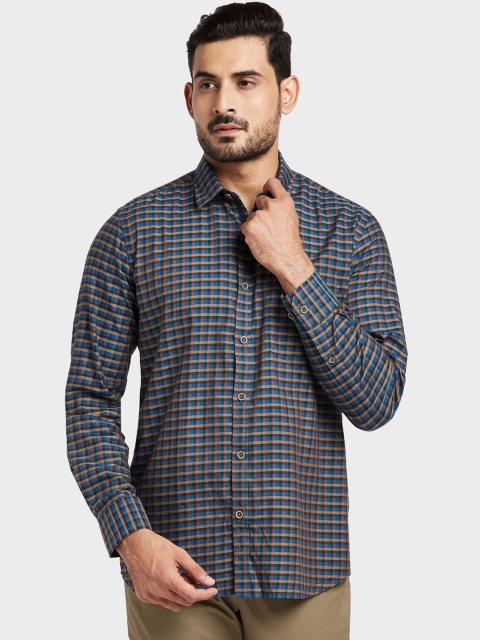 

ColorPlus Men Navy Blue & Brown Tailored Fit Checked Casual Shirt