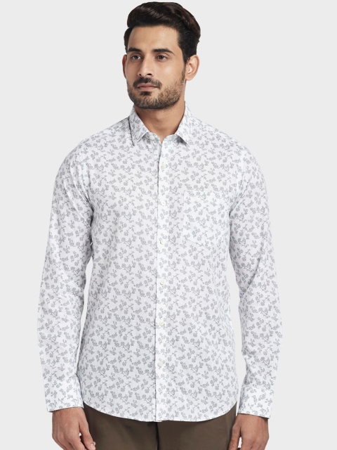

ColorPlus Men White & Grey Regular Fit Printed Casual Shirt