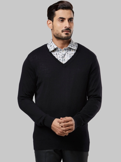 raymond woolen sweater