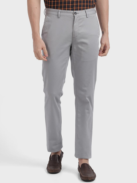 

ColorPlus Men Grey Regular Fit Solid Chinos