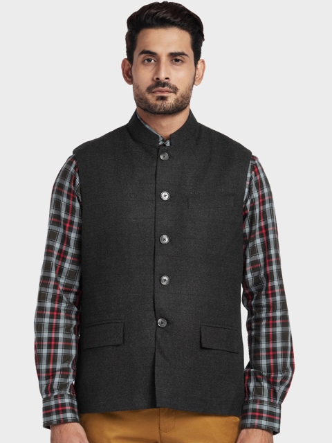 

ColorPlus Men Grey Solid Tailored Jacket