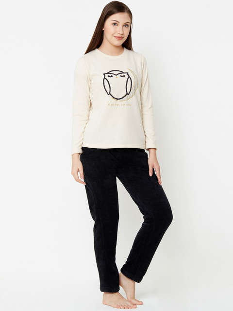 

Sweet Dreams Women Off-White & Black Solid Night Suit