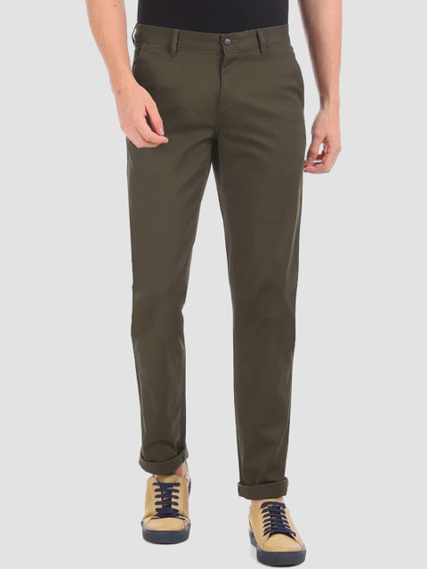 

Arrow Men Green Regular Fit Solid Chinos