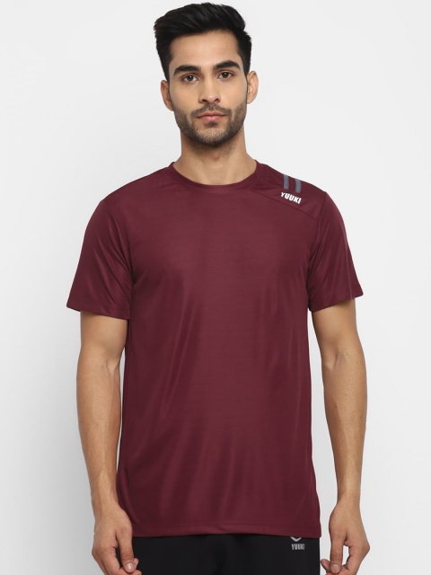 

Yuuki Men Maroon Solid Round Neck T-shirt