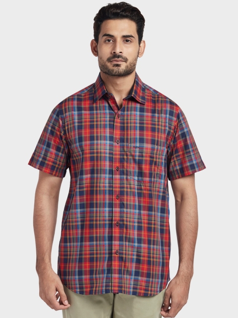 

ColorPlus Men Red & Navy Blue Tailored Fit Checked Casual Shirt
