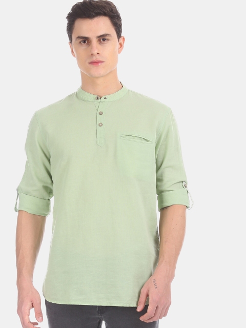 

Cherokee Men Green Regular Fit Solid Casual Shirt