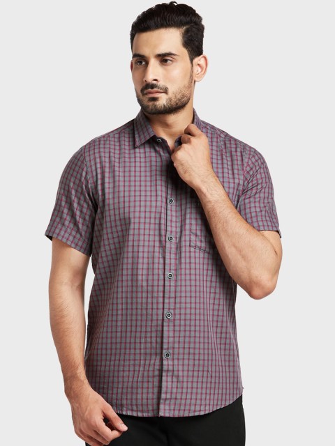 

ColorPlus Men Grey & Pink Tailored Fit Checked Casual Shirt