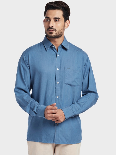 

ColorPlus Men Blue Regular Fit Solid Casual Shirt