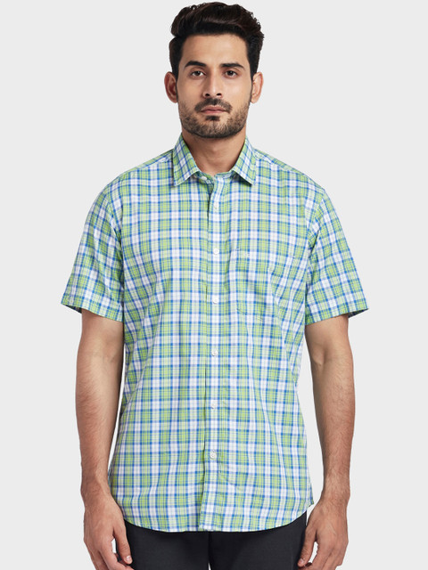 

ColorPlus Men Green & White Tailored Fit Checked Casual Shirt