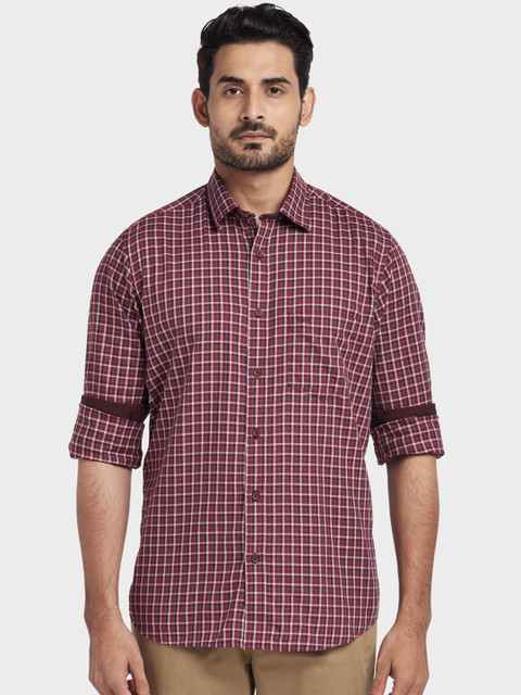 

ColorPlus Men Maroon & White Tailored Fit Checked Casual Shirt