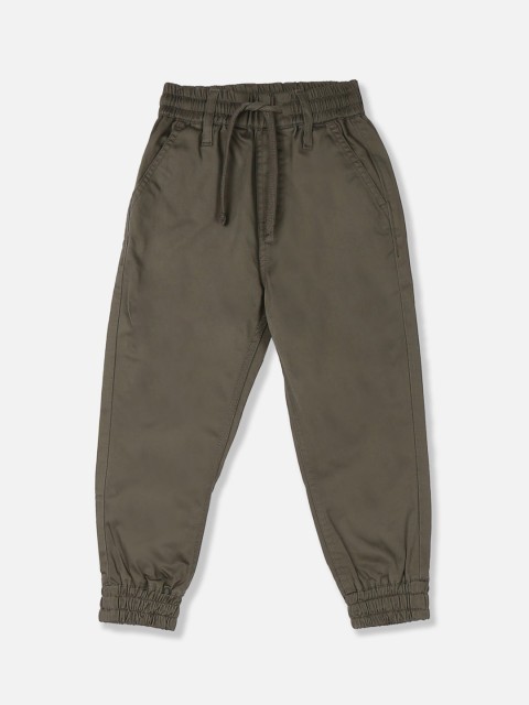 

Cherokee Boys Olive Green Regular Fit Solid Joggers