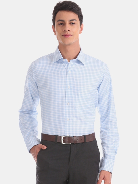 

Arrow Men Blue & White Regular Fit Checked Formal Shirt