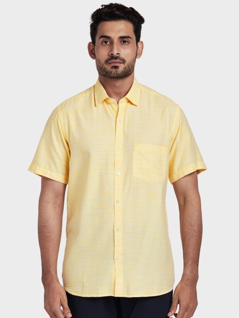 

ColorPlus Men Yellow Tailored Fit Solid Casual Shirt