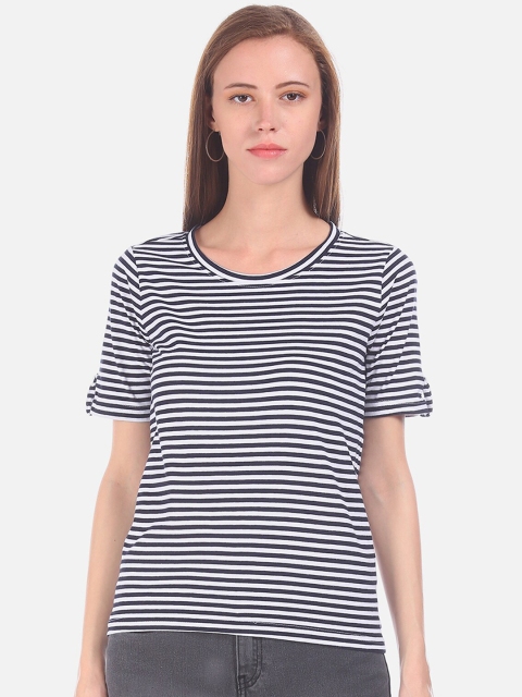 

Sugr Women Blue Striped Top