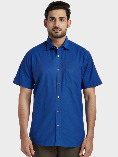 

ColorPlus Men Blue Tailored Fit Solid Casual Shirt