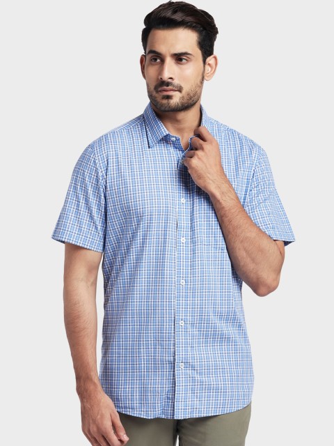 

ColorPlus Men Blue & Off-White Tailored Fit Checked Casual Shirt