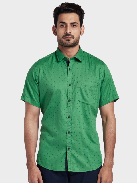 

ColorPlus Men Green Tailored Fit Printed Casual Shirt
