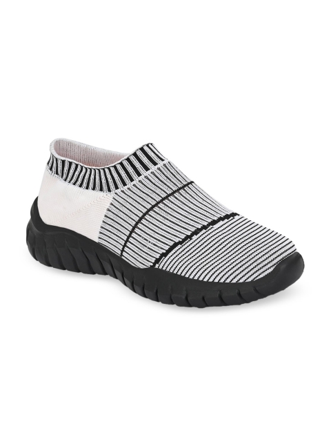 

MENGLER Men White & Black Walking Shoes