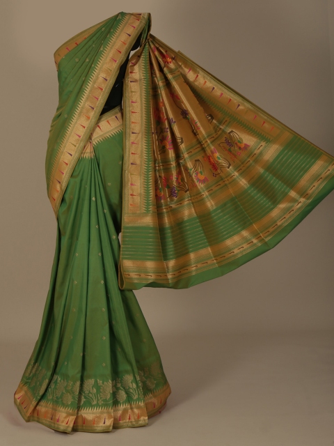 

Pothys Green & Gold-Toned Jute Silk Woven Design Saree