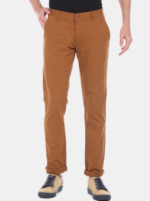 

Ruggers Men Brown Tapered Fit Solid Chinos