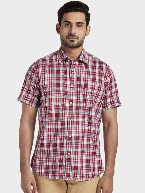 

ColorPlus Men Maroon Tailored Fit Checked Casual Shirt