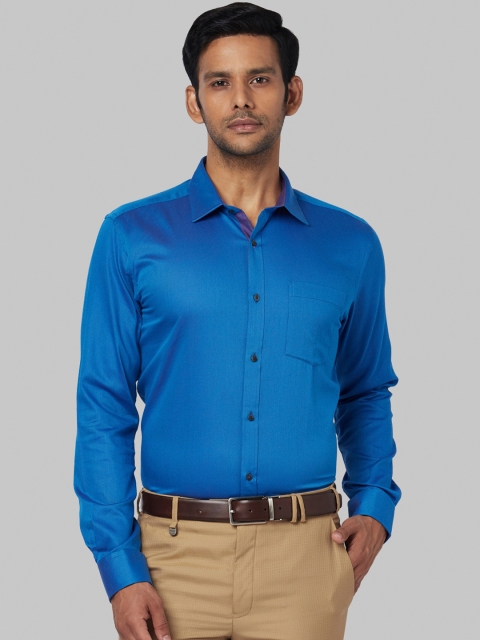 

Park Avenue Men Blue Slim Fit Solid Formal Shirt