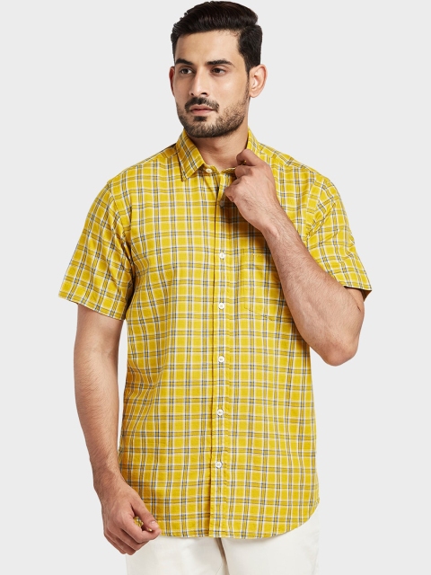 

ColorPlus Men Yellow & Off-White Tailored Fit Checked Casual Shirt