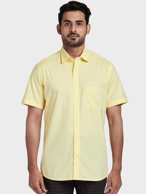 

ColorPlus Men Yellow Tailored Fit Solid Casual Shirt