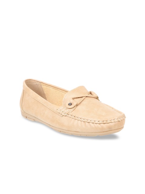 

Flat n Heels Women Beige Solid Loafers