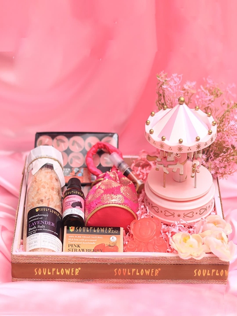 

Soulflower Mommy Care Pink Blue Gift Set of 8 With Free Anti-tan Tomato Soap