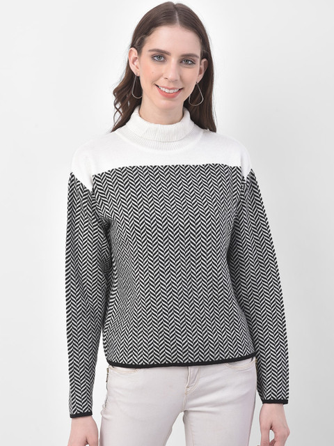 

Latin Quarters Women Off White Chevron Pullover Sweater