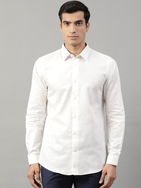 

HARSAM Men White Regular Fit Printed Casual Shirt