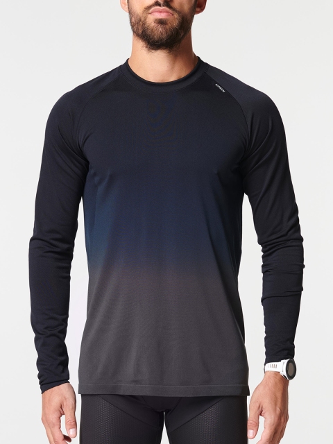 

KIPRUN By Decathlon Men Navy Blue Dyed Round Neck T-shirt