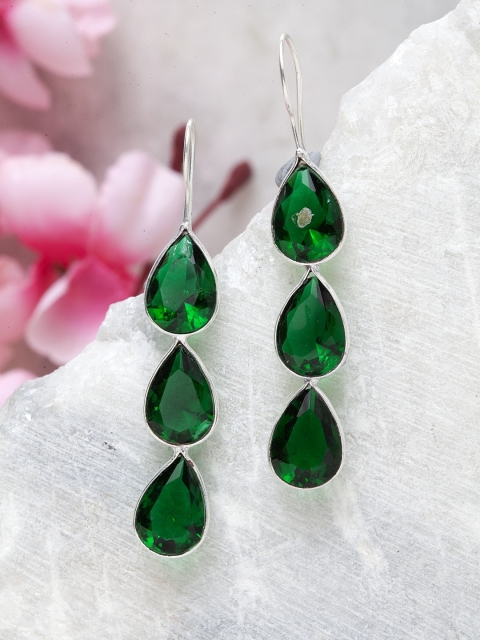 

Moedbuille Green Teardrop Shaped Drop Earrings